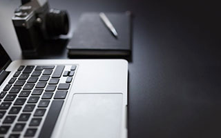 买股票在手机上怎么买:配资炒股最简单三个步骤-比特币跌破10万 美元稳定币再陷脱锚危机